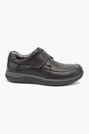 ultra wide mens shoes